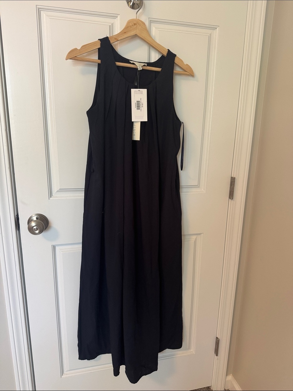 Pinch Black Sleeveless Maxi Dress with A-Line Flow